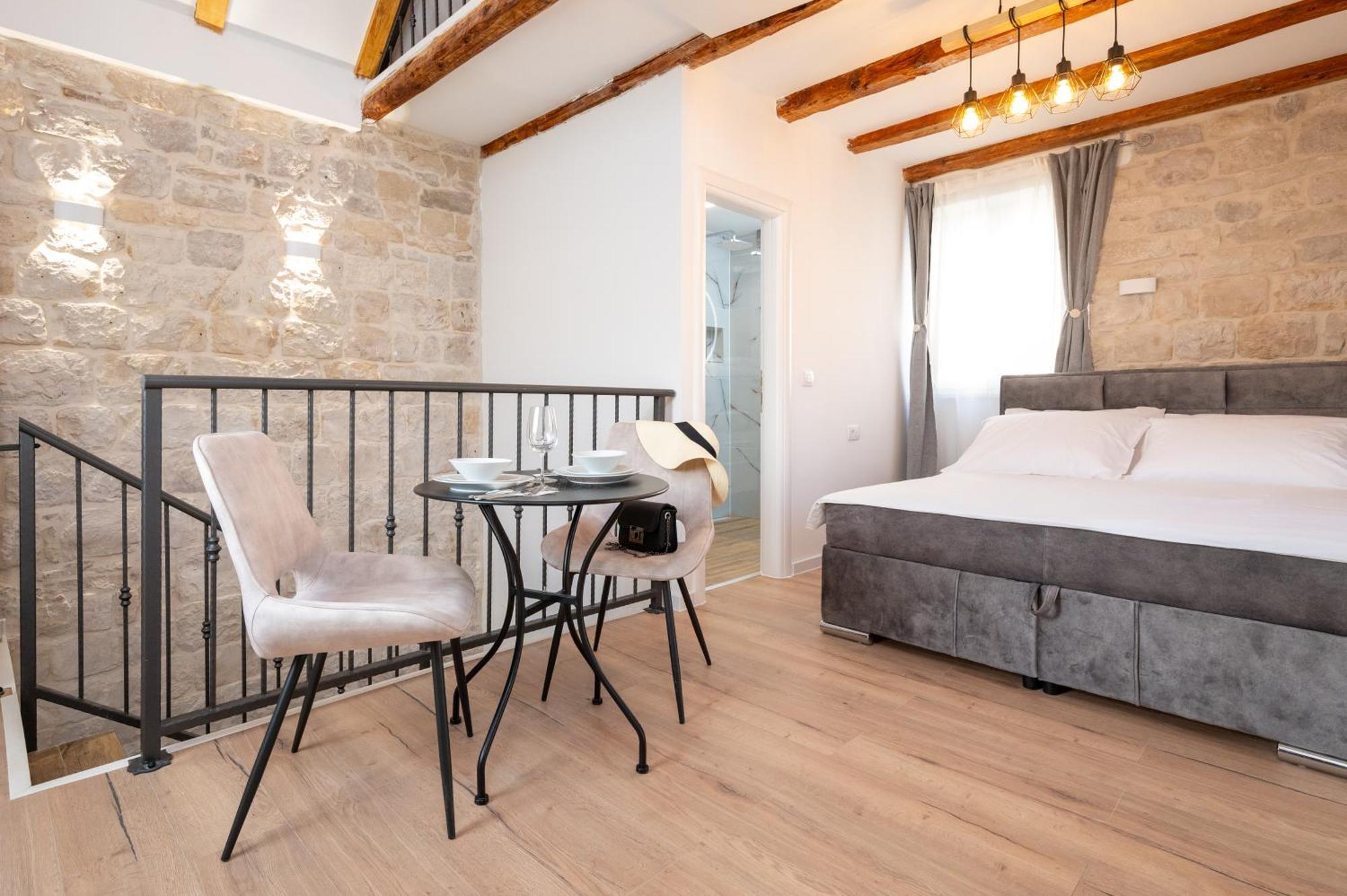 Apartament Iv *
